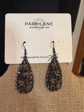 Park Lane “Game On” Gunmetal Crystal Teardrop Earrings